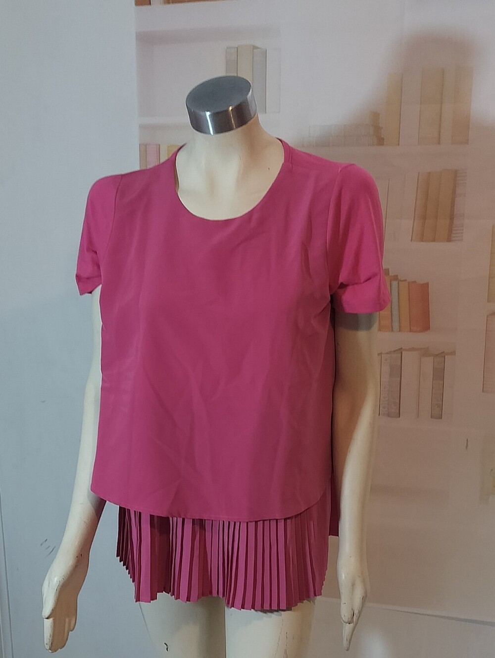 Women's Pink Pleated Hem Short Sleeve Top